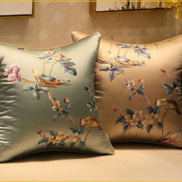 Satin Finish Birdy Pillow Cover