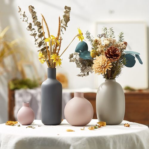 Morandi Vases With Flowers