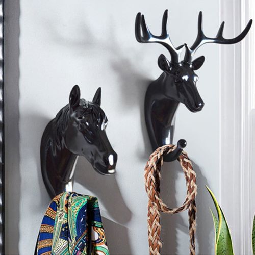 3D Animal Head Decorative Coat Hanger