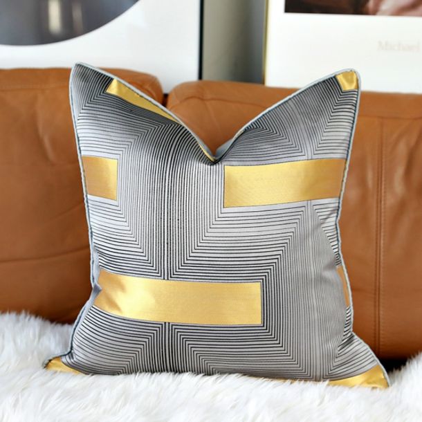 Gilded Jacquard Pillow Case
