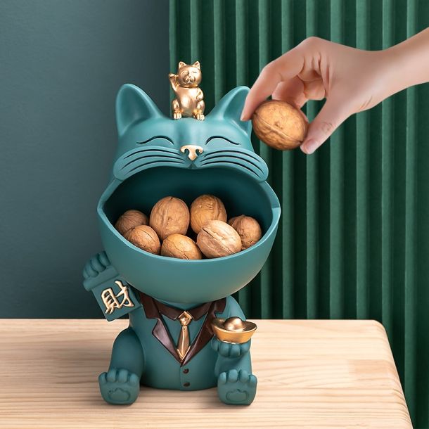 Cool Cat Storage Decor