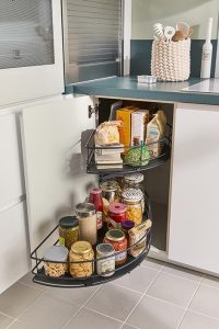 Store Food