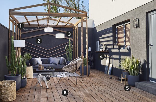 The Highlights Of The Elegant Black Outdoor Courtyard