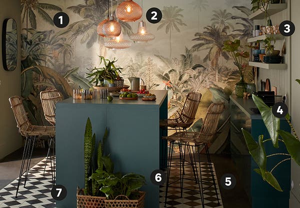 The Strong Points Of The Maximalist Dining Room